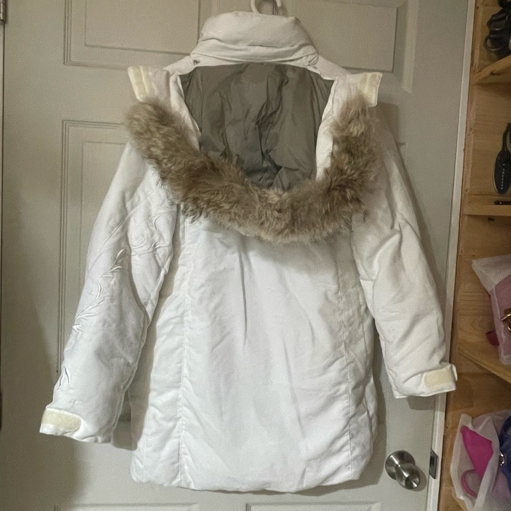 Cabelas down coat